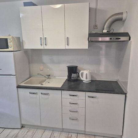 Jan 2 Apartment พูลา ภายนอก รูปภาพ