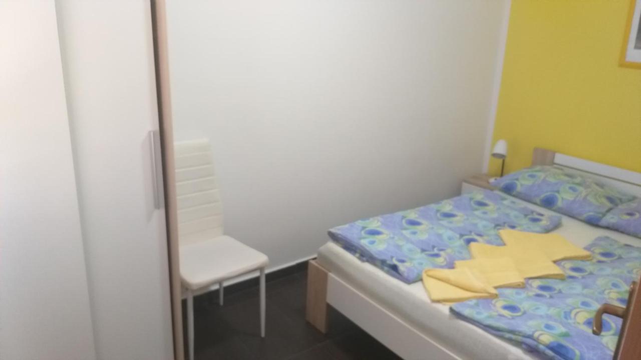 Jan 2 Apartment พูลา ภายนอก รูปภาพ