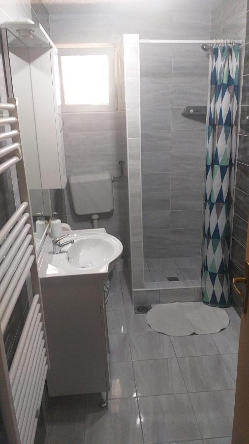 Jan 2 Apartment พูลา ภายนอก รูปภาพ